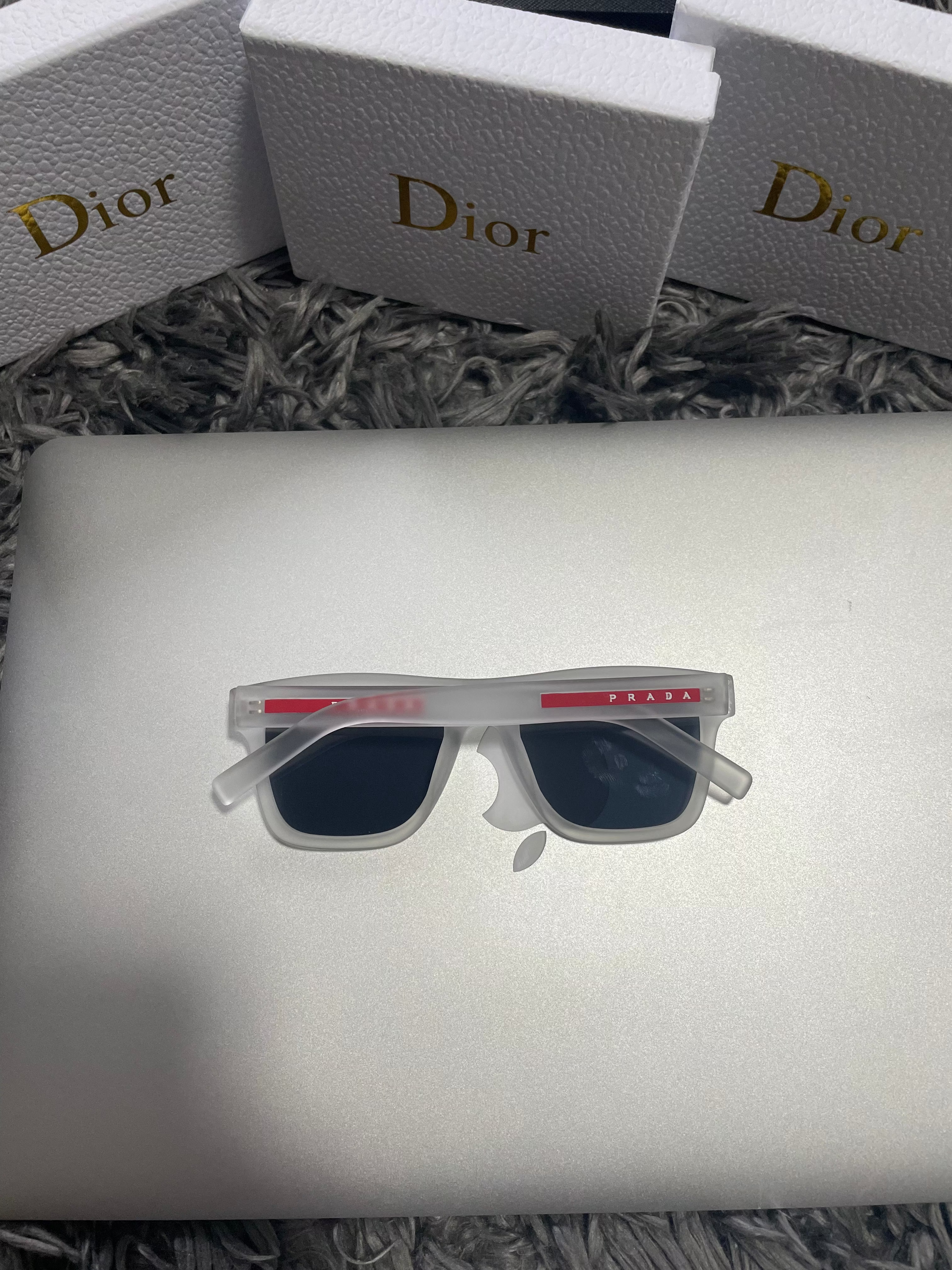 Prada Brille